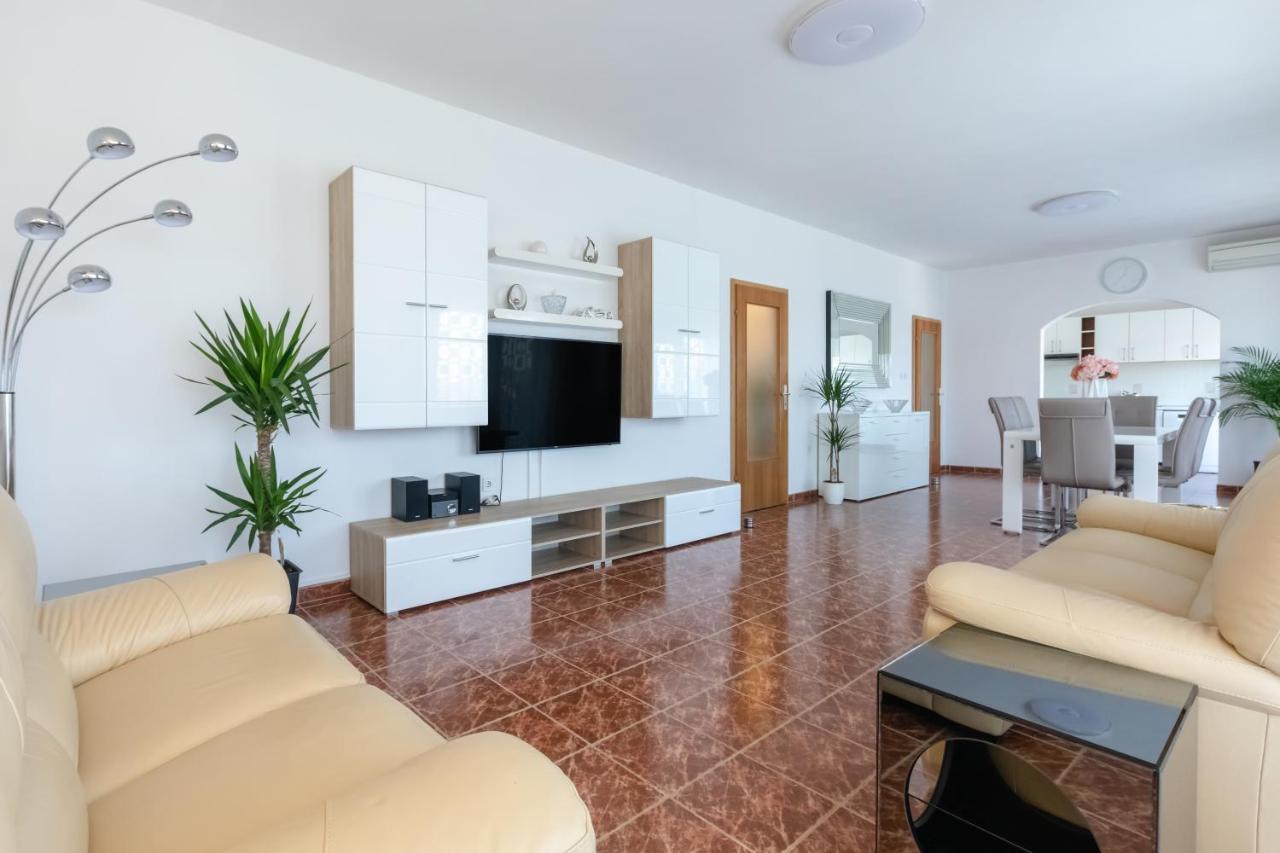 Zdenka Apartment Rovinjsko Selo