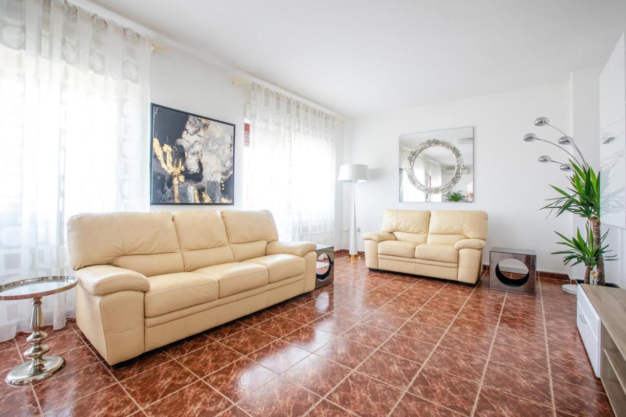 Zdenka Apartment *